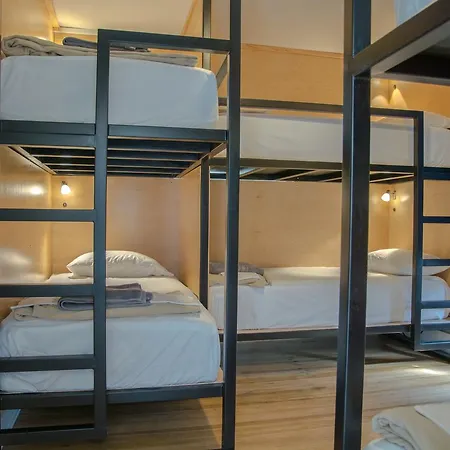 Honeycomb Hostel-2